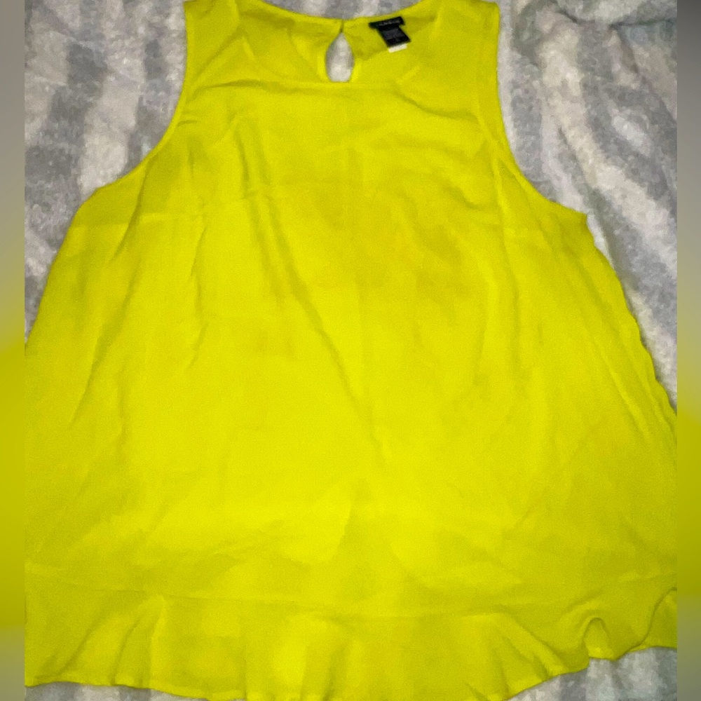Torrid neon yellow sleeveless tunic with ruffled bottom size 0